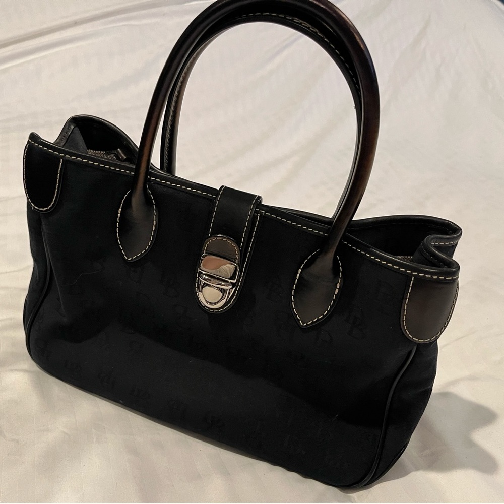 Dooney and Burke black handbag